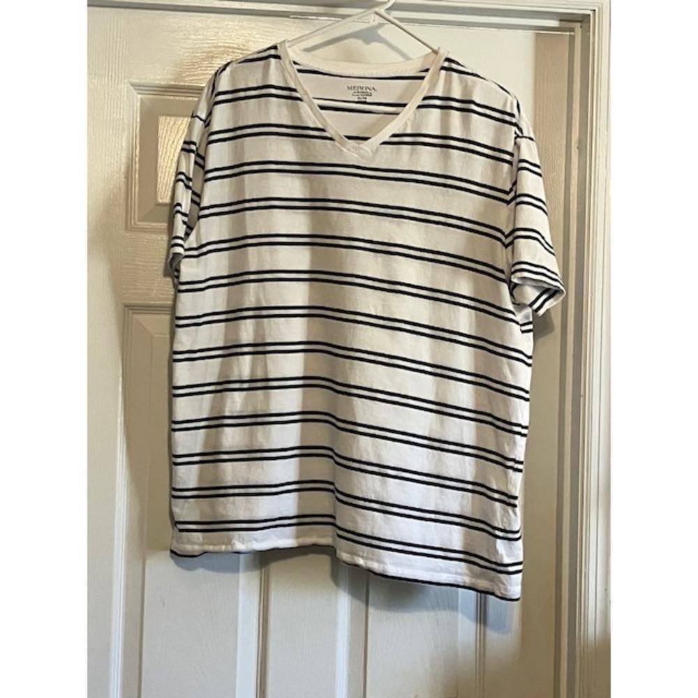 Merona Brand V Neck T Shirt Women's Size XL White with Navy Stripes
